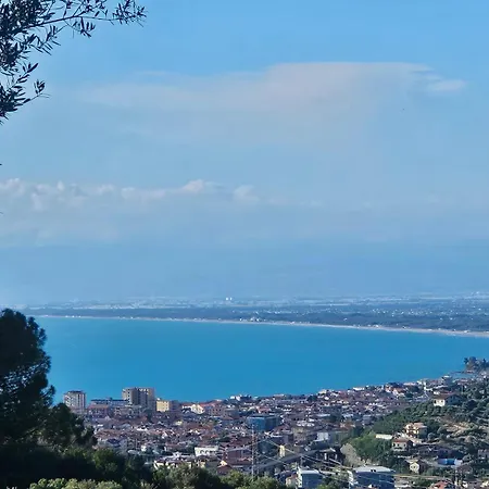 Le Tre Civette Oda ve Kahvaltı 3*