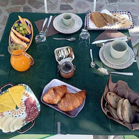 Le Tre Civette Bed and breakfast